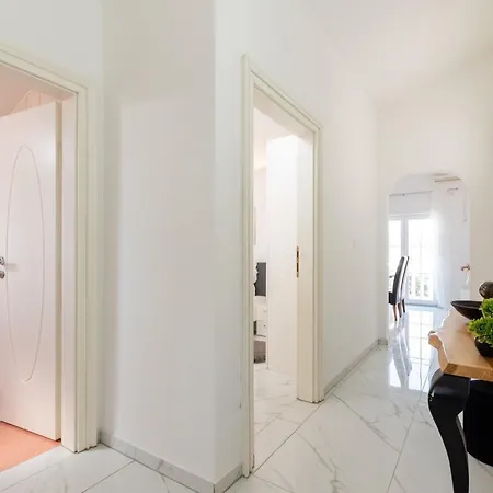 Zen Mastrinka Appartement *