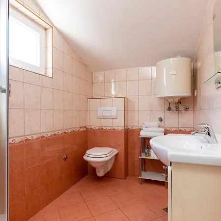 Zen Mastrinka Appartement