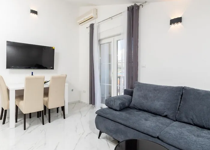 Zen Mastrinka Appartement *